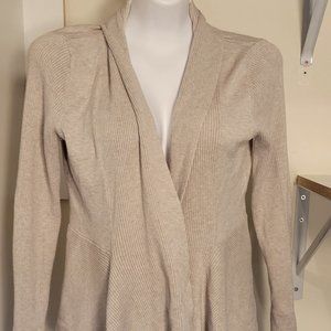 Cream flowy cardigan